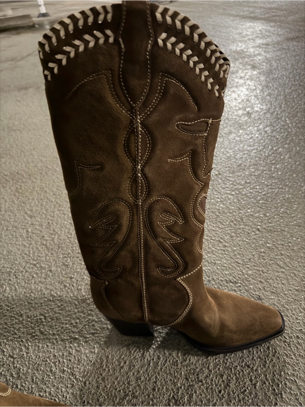 ZARA Brown Suede Western Cowboy Boots with White Whipstitch Trim size 9 - Picture 2 of 4